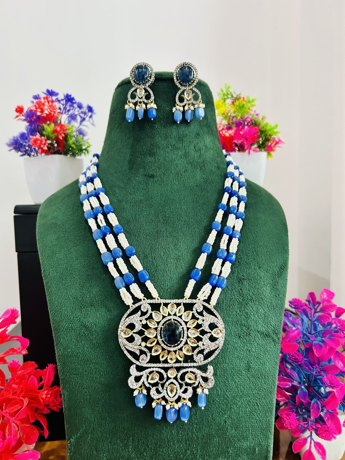 Jadau Kundan Necklace Set (Beads)