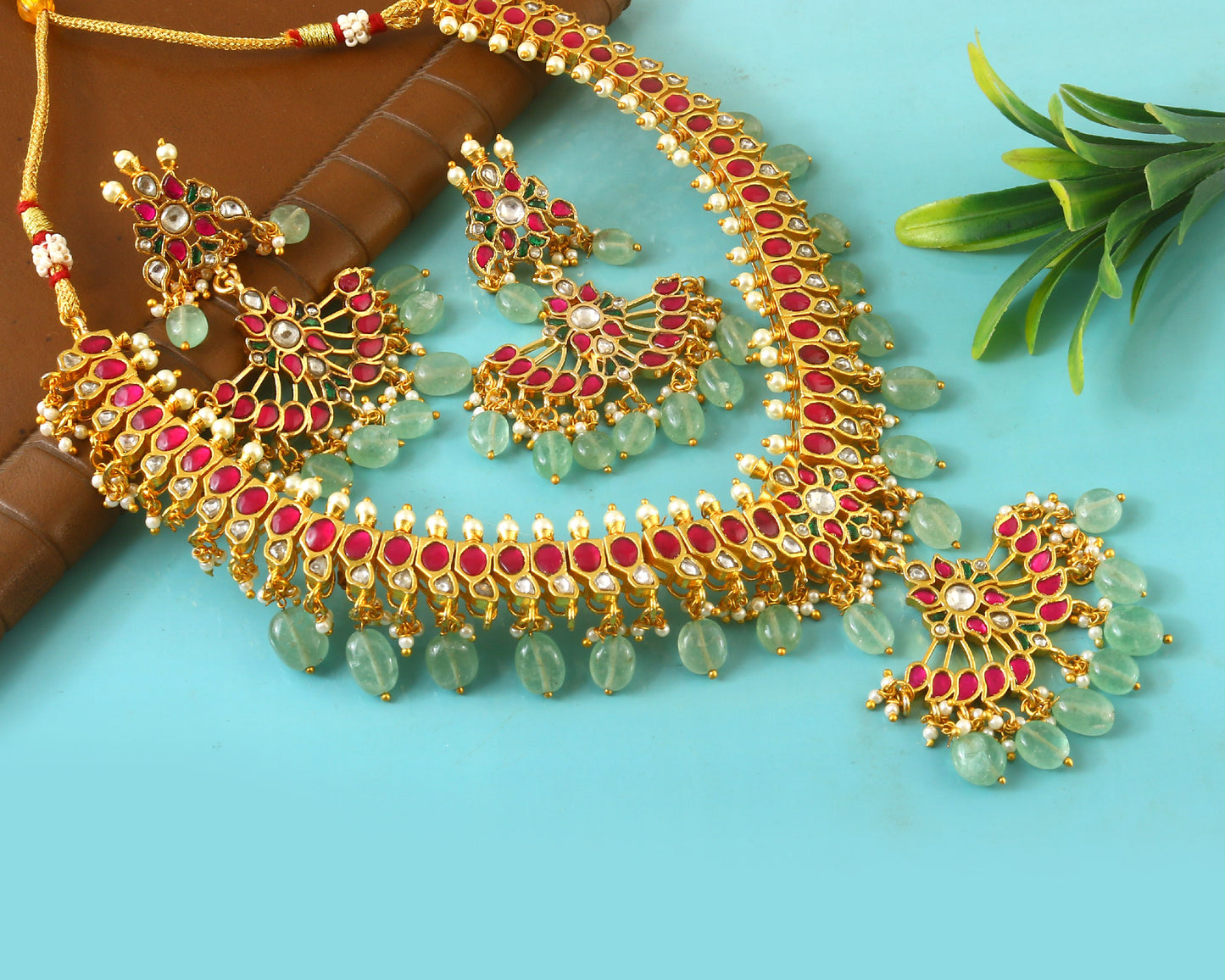 Guttapusalu Peacock Kundan Choker