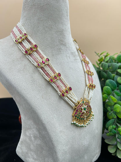 Jadau Kundan Tika Necklase Set