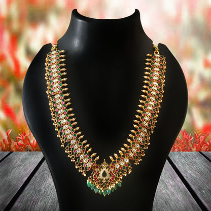 Jadau Kundan Necklace Set