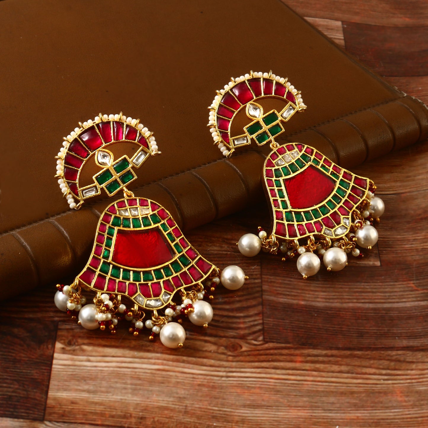 Liverook Shining Diva Women Chandelier Earrings
