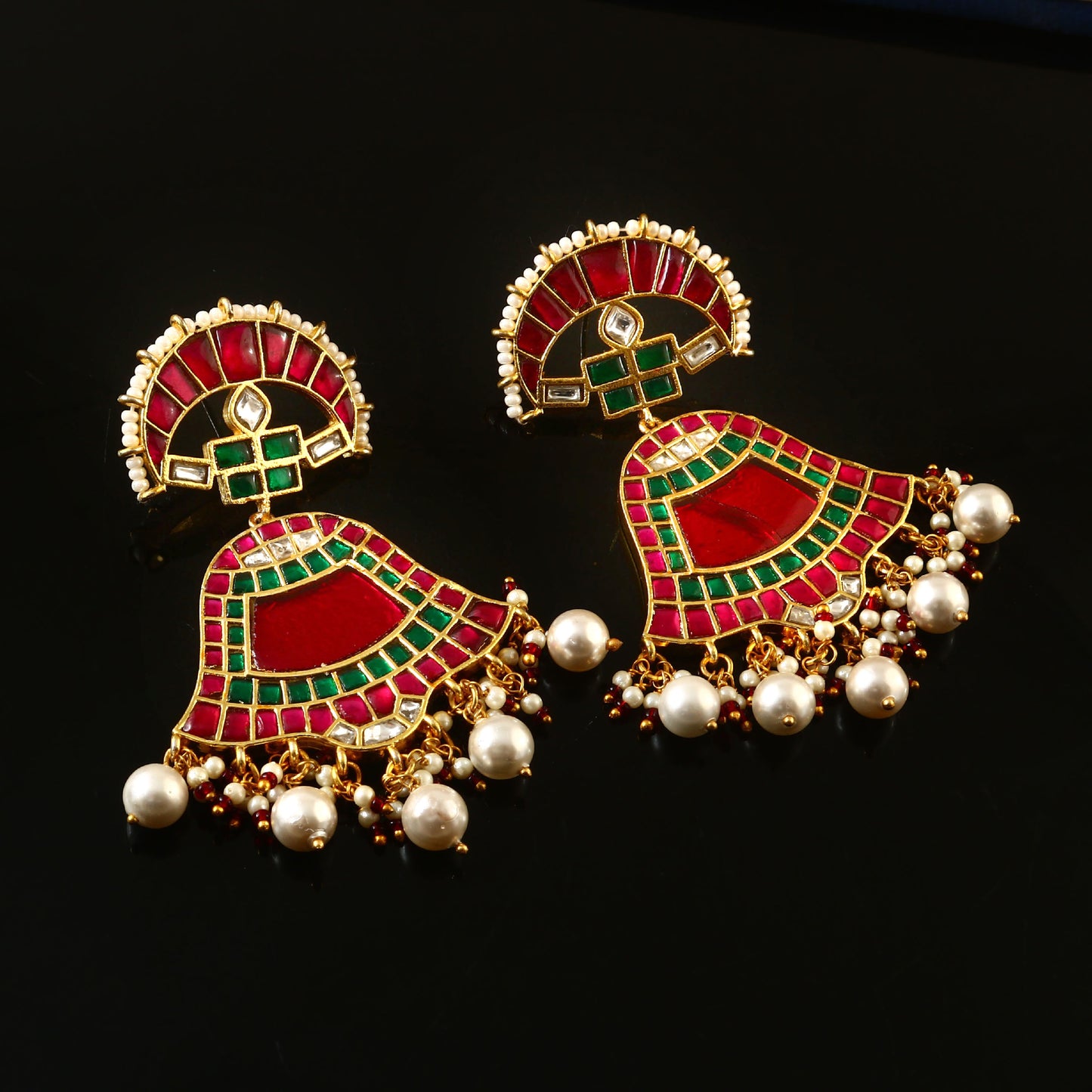 Liverook Shining Diva Women Chandelier Earrings