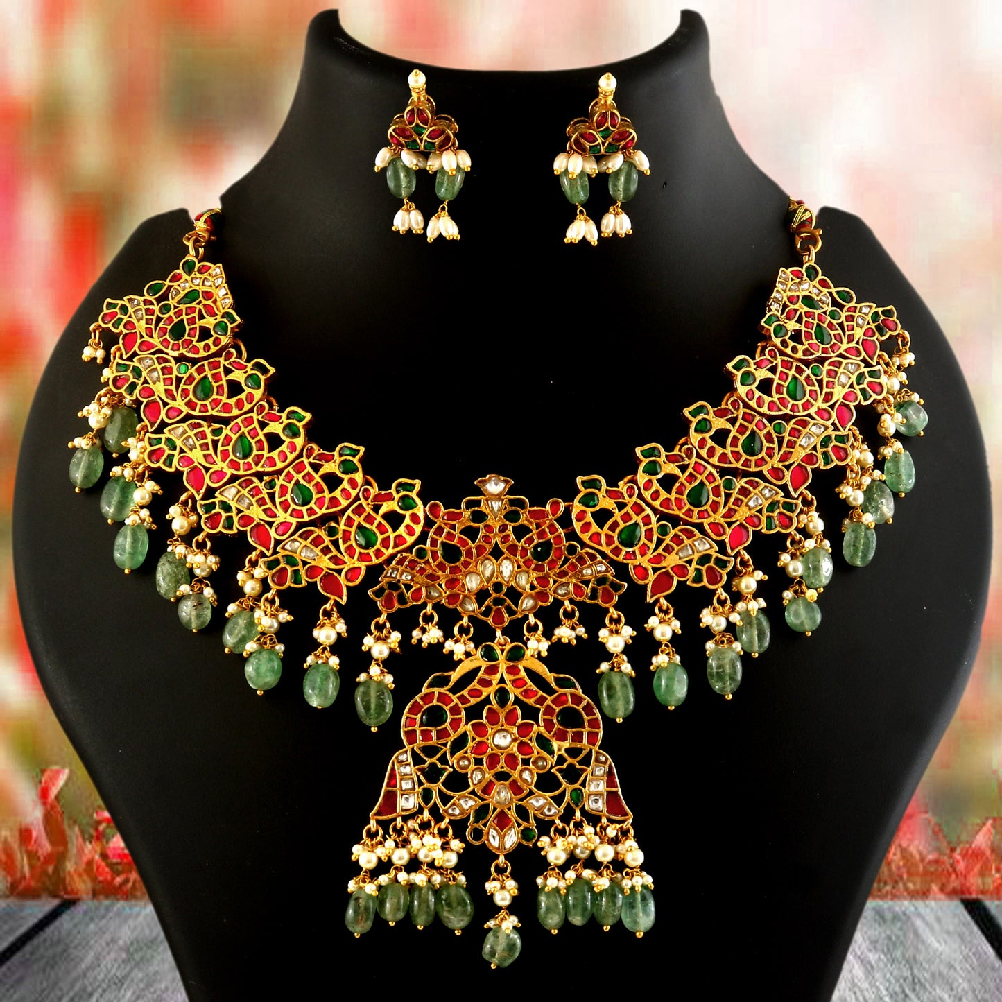 Jadau Kundan Necklace Set is beautifully handcrafted with premium Kundan stones in a classic Jadau setting. Inspired by the royal
