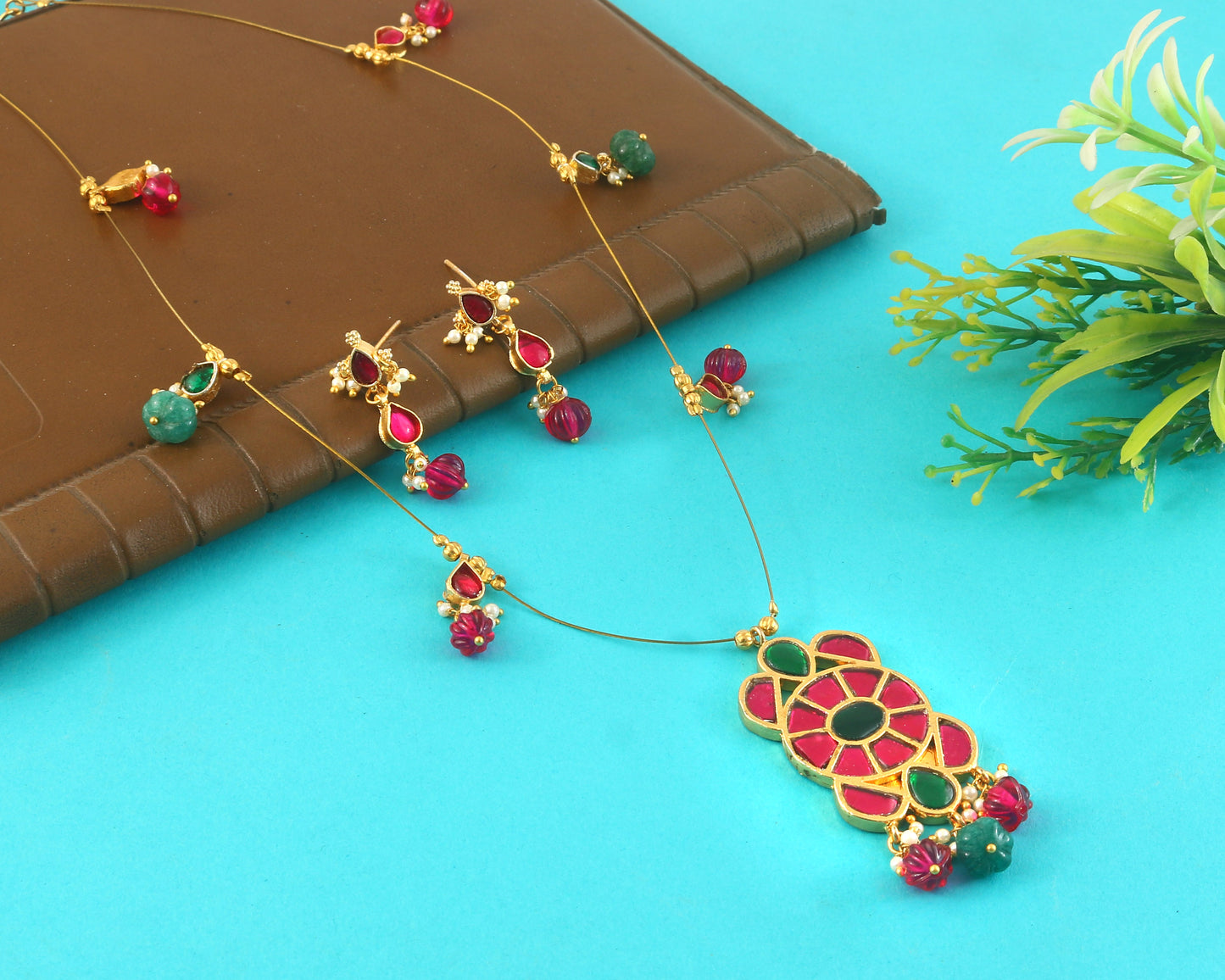 Jadau Kundan Necklace Set is beautifully handcrafted with premium Kundan
