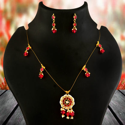 Jadau Kundan Necklace Set is beautifully handcrafted with premium Kundan