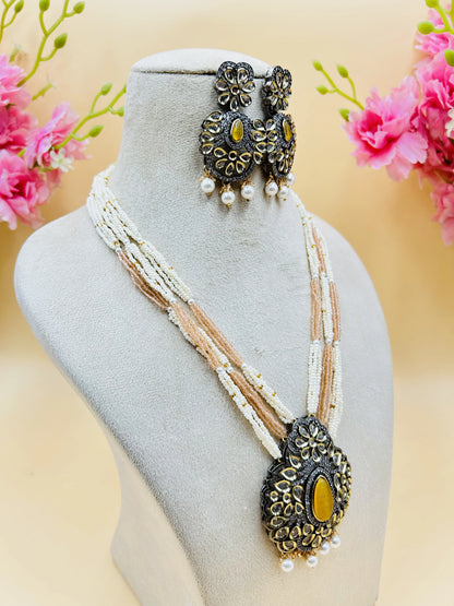 Orange & White Jadau Kundan Necklase Set