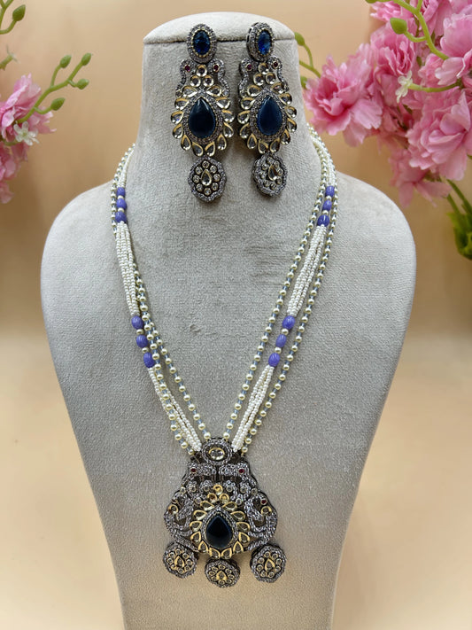 Jadau Kundan Necklase Set