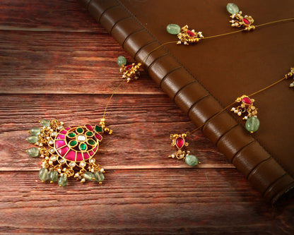 Jadau Kundan Necklace set
