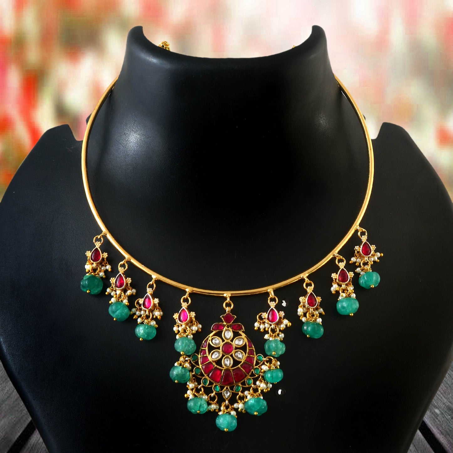 Exquisite Jadau Kundan Hasli Choker set