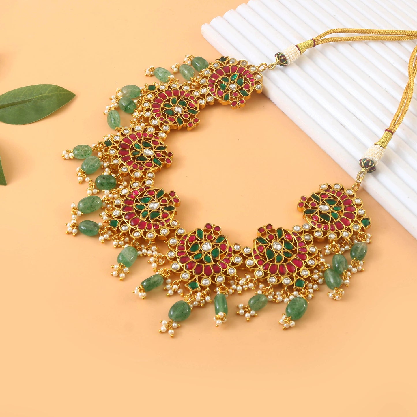 gold plated jadau kundan stone and pearls necklace set