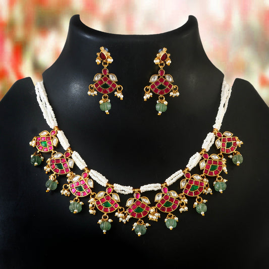 jadau kundan Necklace with Emerald bead Accents set