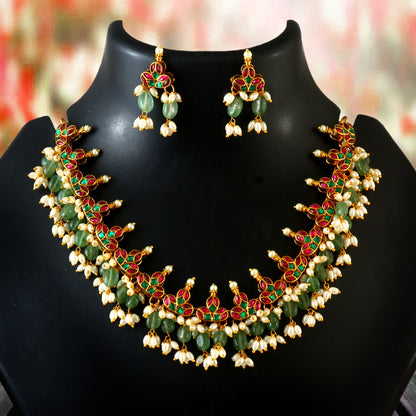 Jadau Kundan Necklace Set