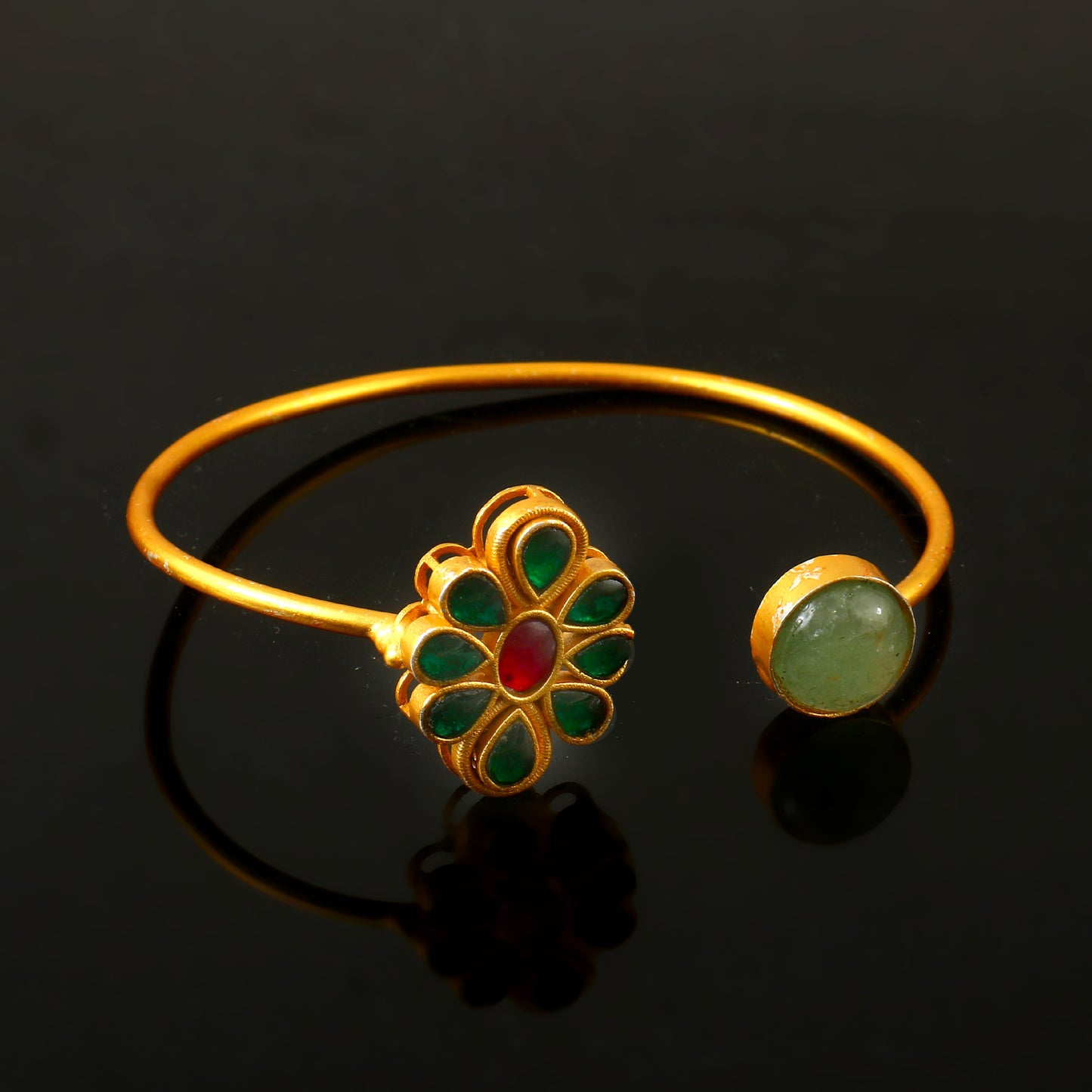 Kundan floral bracelet