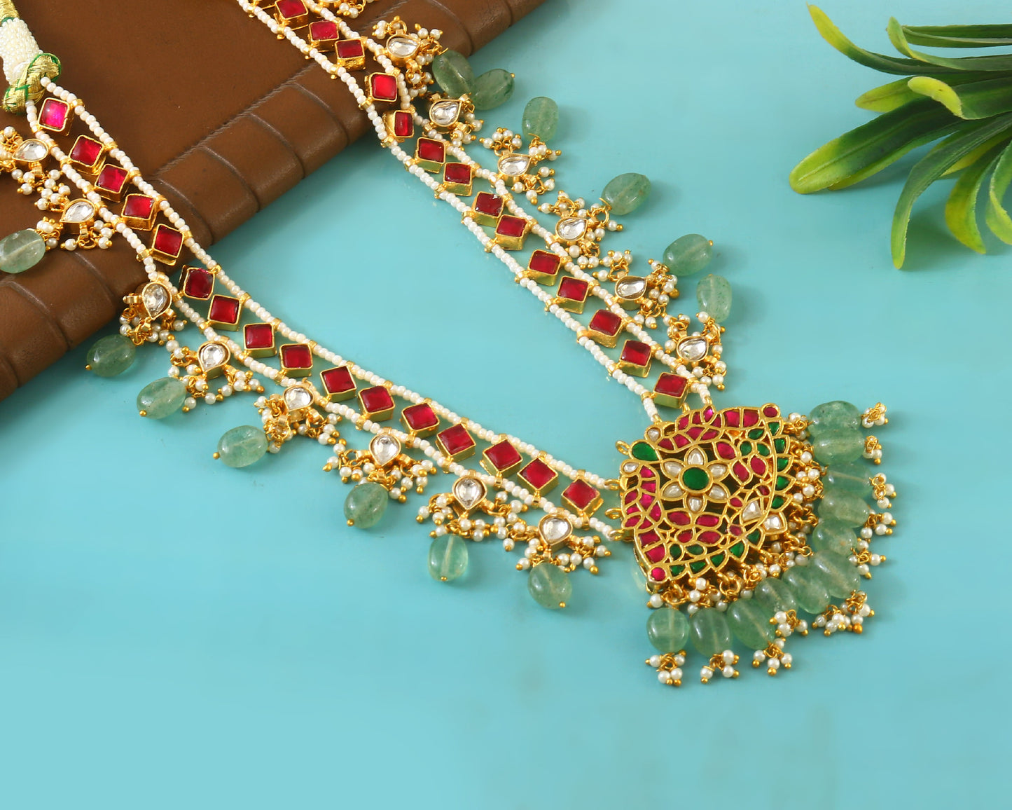Jadau Green Chandbali Necklace With Necklace Set