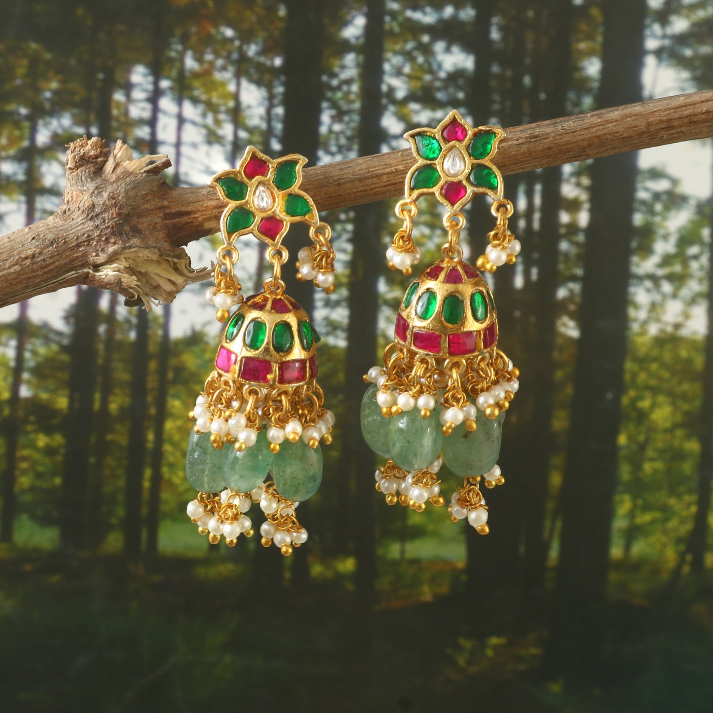 Beautiful Pachi Kundan Earrings