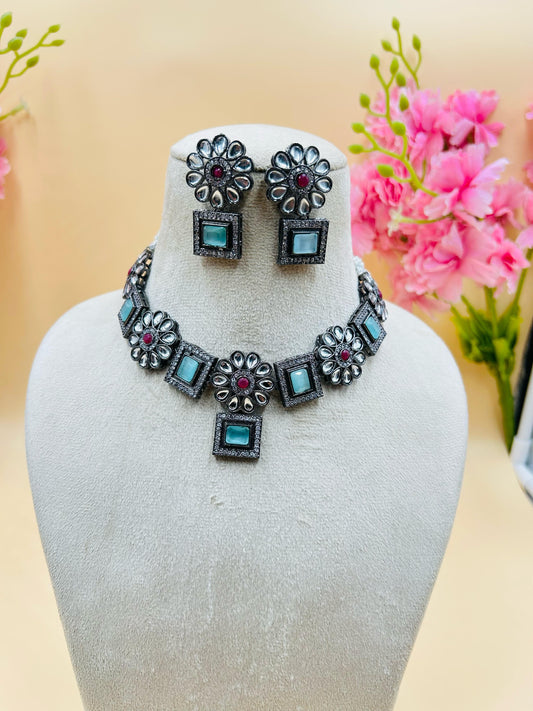 Necklace Set Black Polish