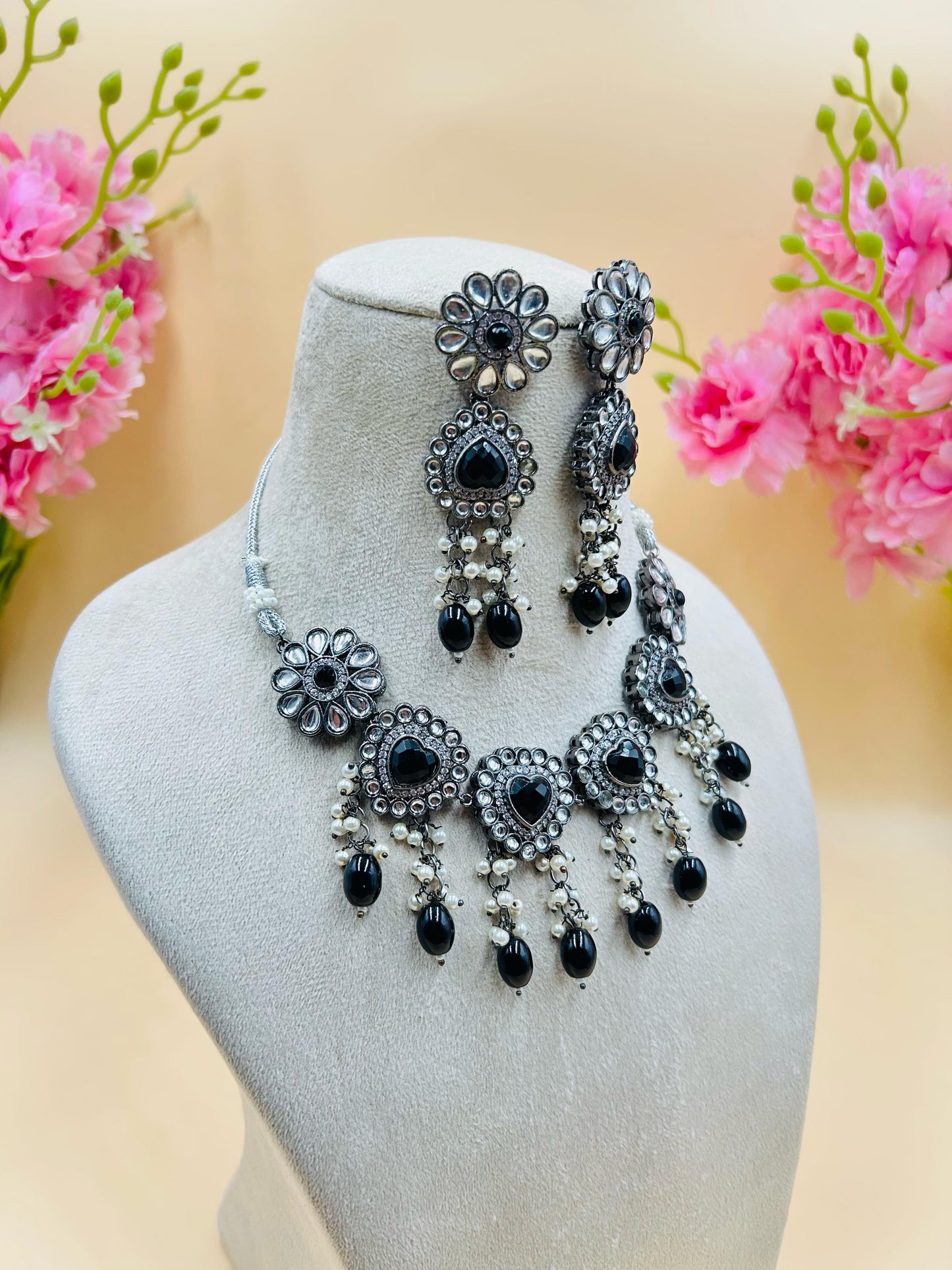 Necklace Set
