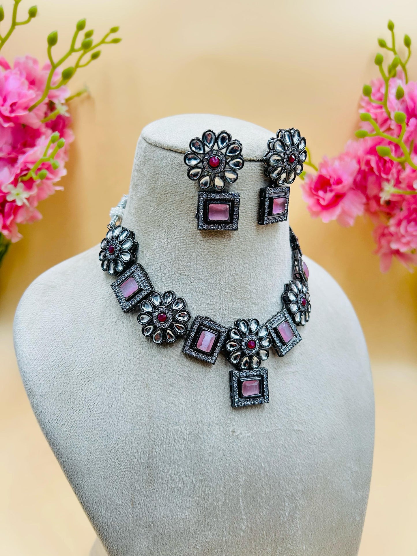 Necklace Set Black Polish