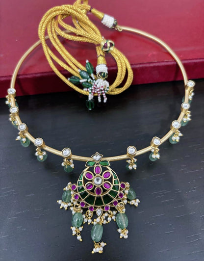 BUY Kundan Jadau Choker Hasli With pearl drops nithilah