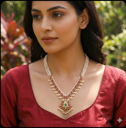 Stunning Pearl Mala With Jadau Kundan Side Lockets
